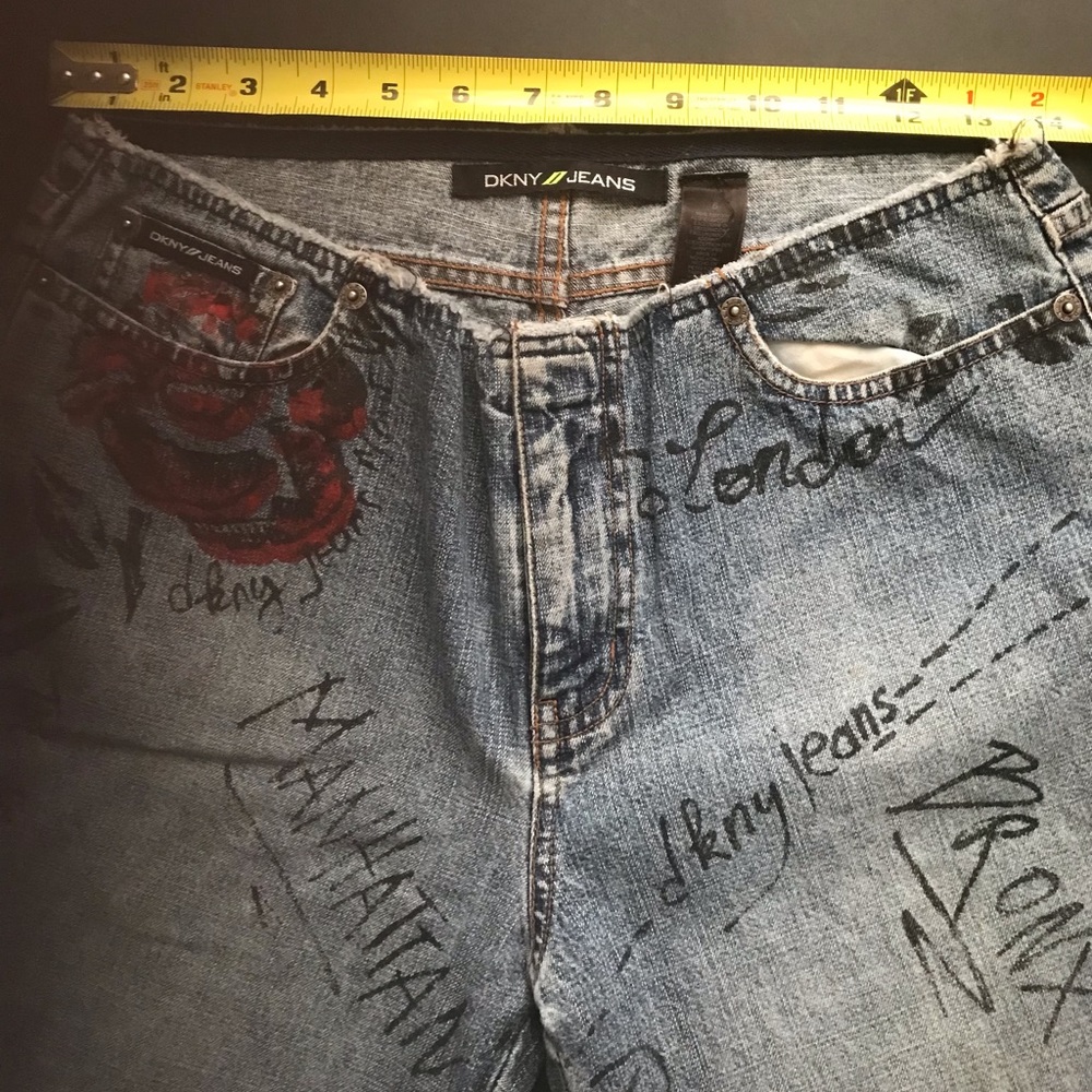 Vintage Grafitti DKNY jeans